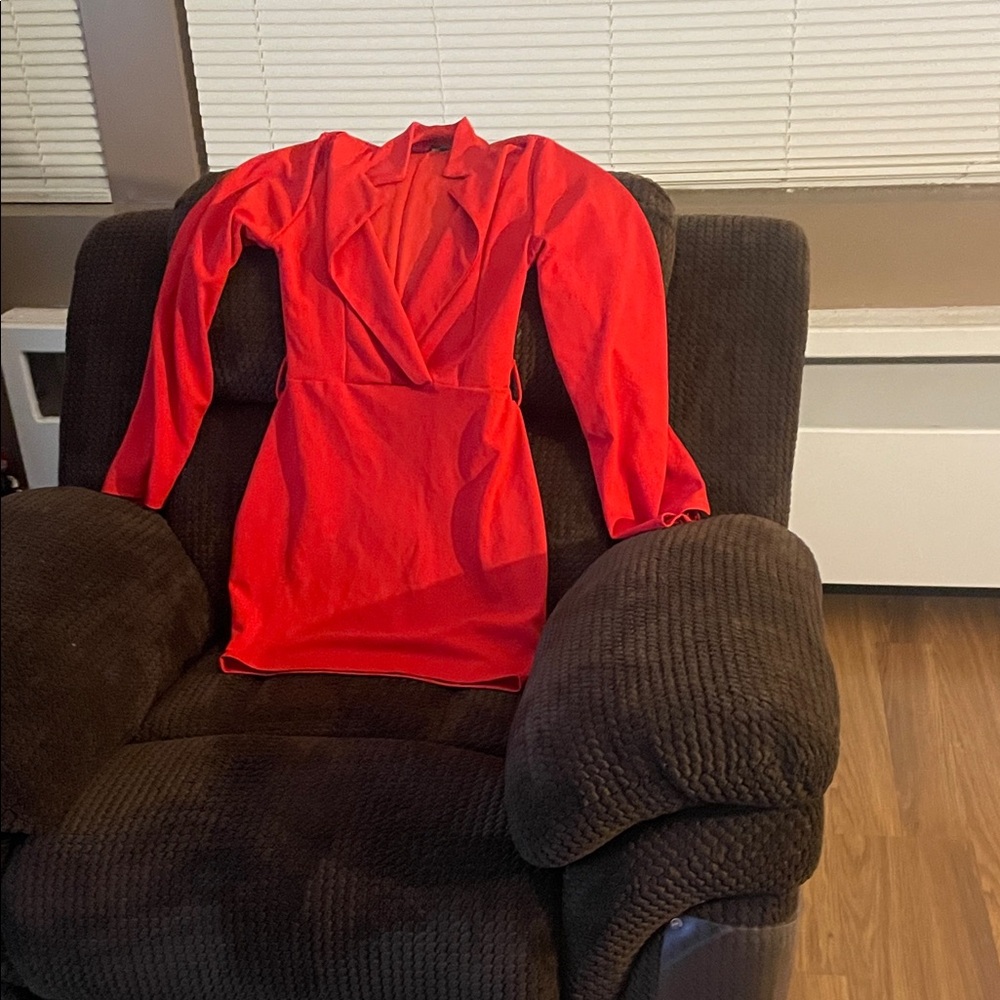 PrettyLittleThing Vibrant Red Long Sleeve Dress